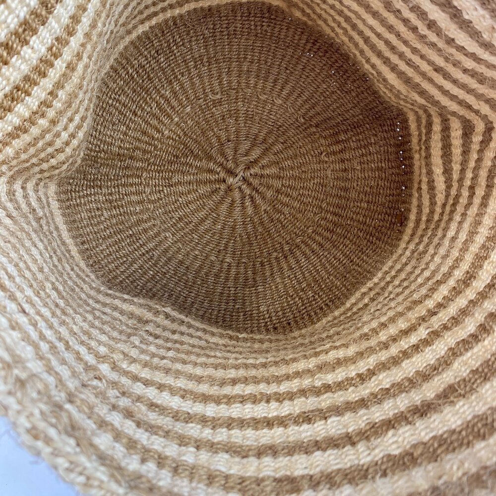 NWOT Natural Sisal Basket/Storage/Planter - Picture 5 of 5